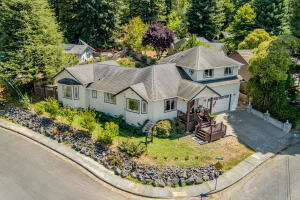 Azalea Realty in McKinleyville, CA