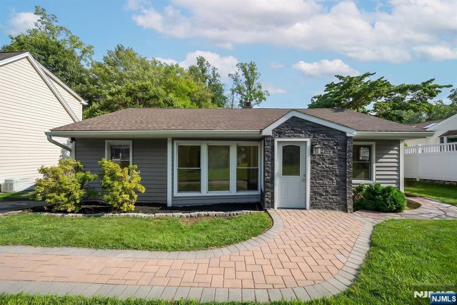 Americasa Realty | Gabriel Garces Best Realtor - NJ Broker, Real Estate Agent in Totowa, NJ (5)