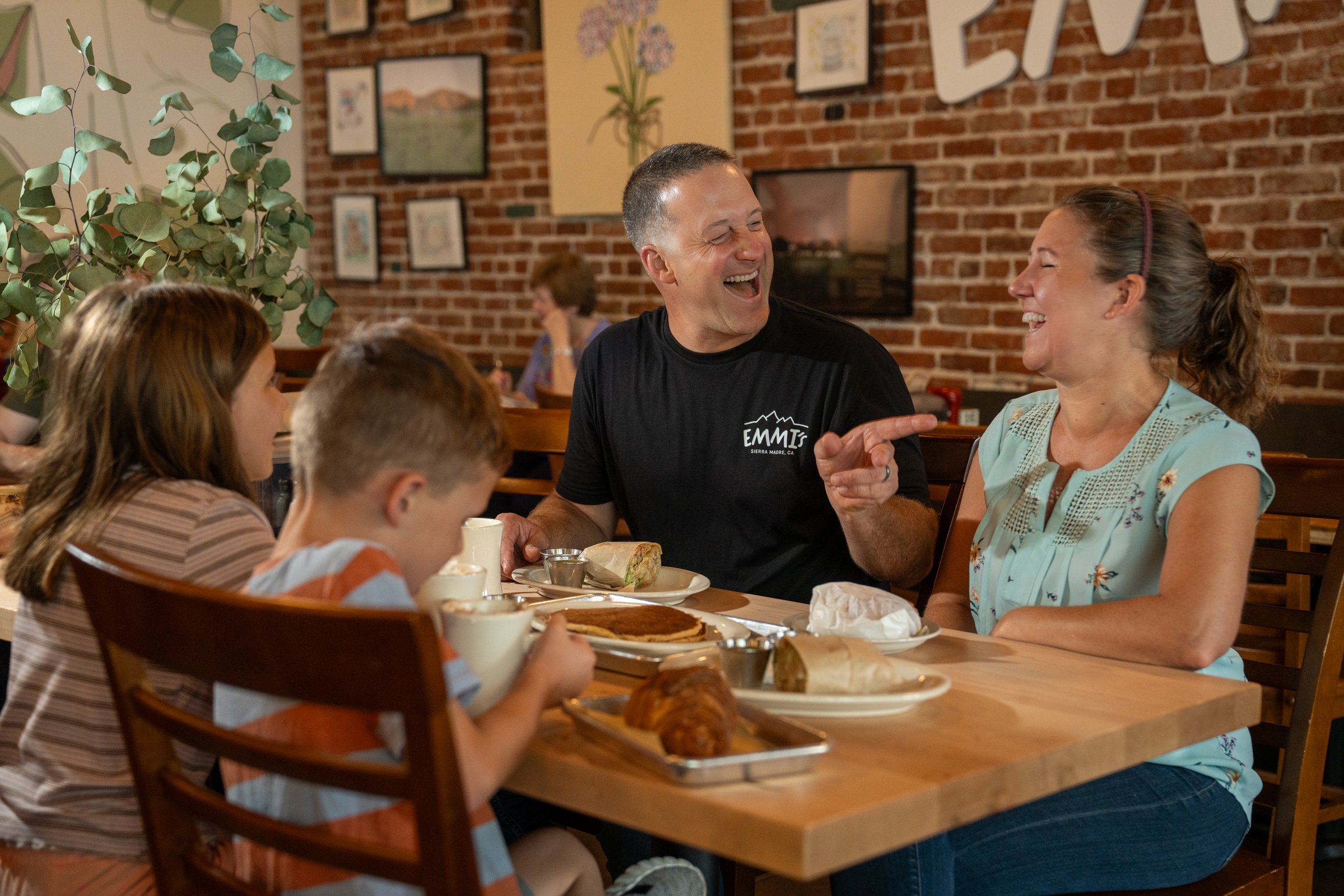 Emmi's Restaurant in Sierra Madre, CA