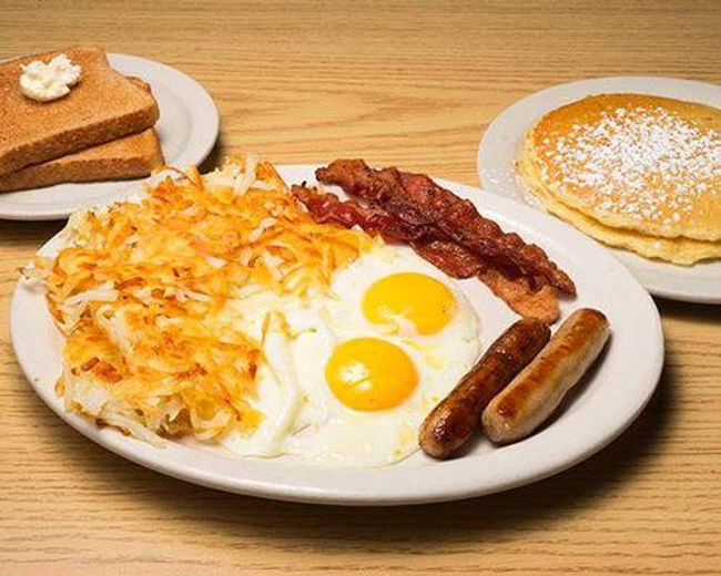 Royalberry Waffle House & Restaurant in Palos Heights, IL