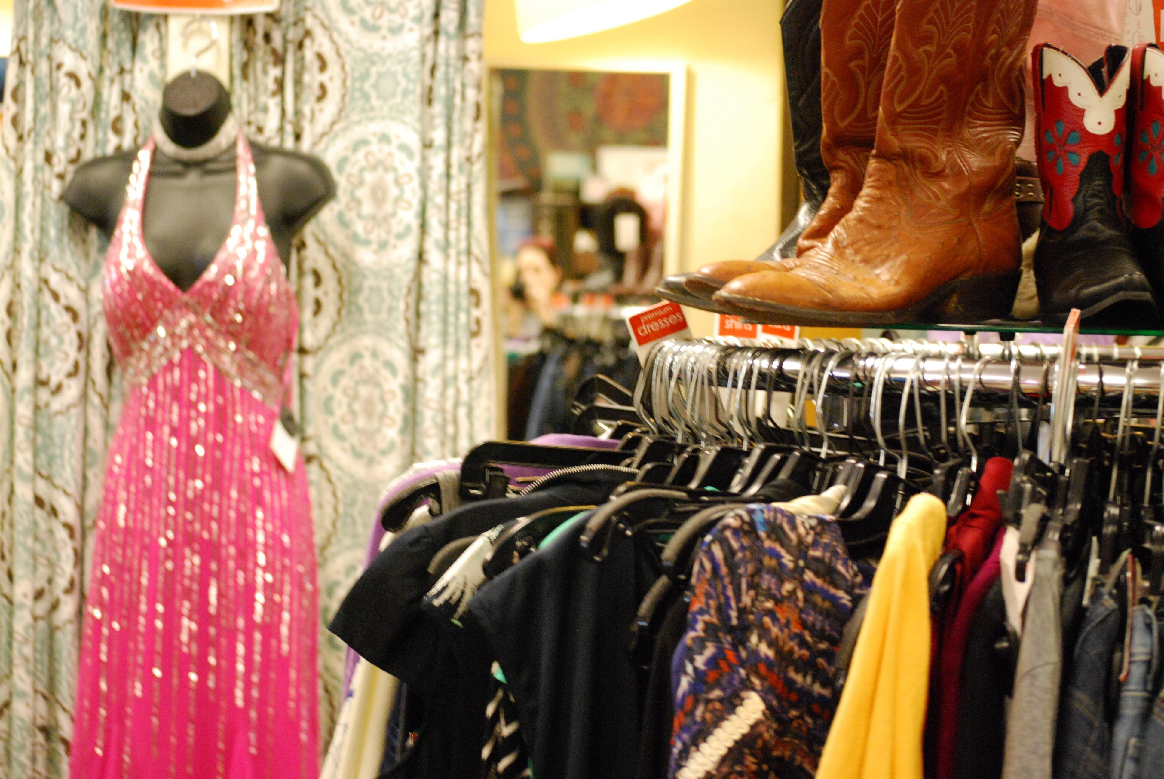 Bohème Clothing & Gifts in Davis, CA (6)