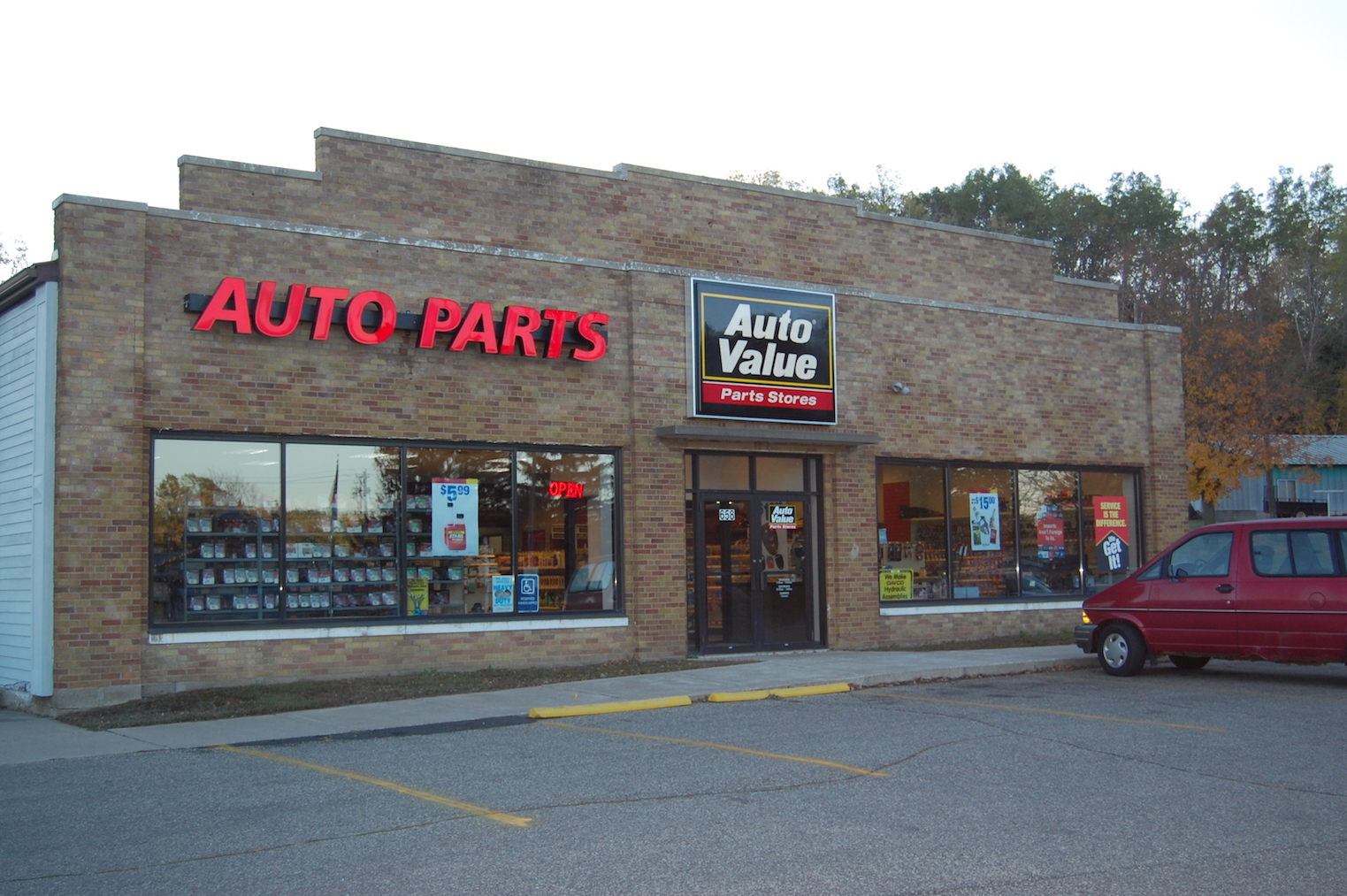 Auto Value River Falls in River Falls, WI