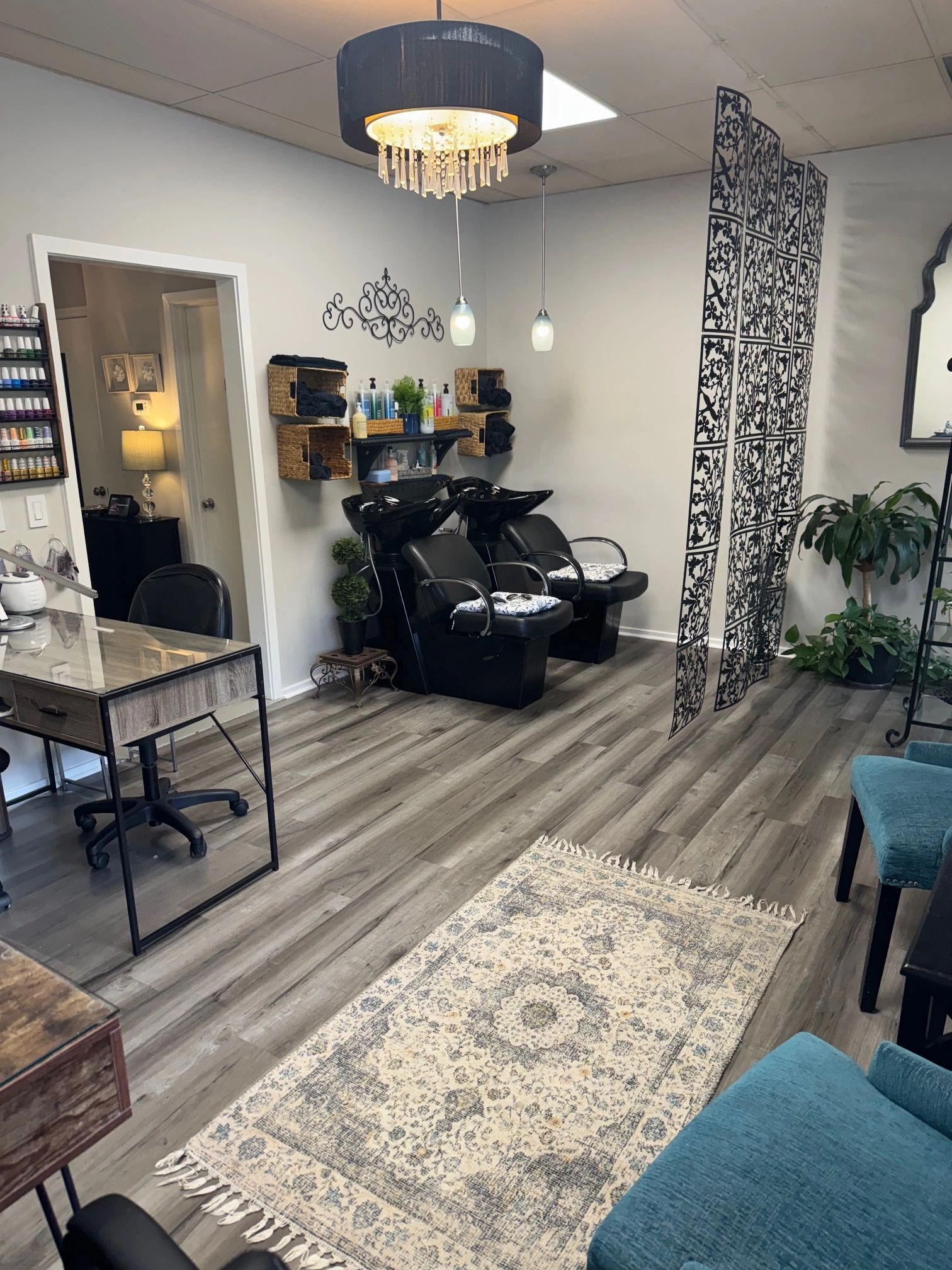Blades Salon in Hilton Head Island, SC