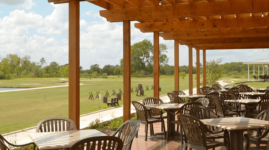 Lew's at Pleasanton Country Club in Pleasanton, TX (4)