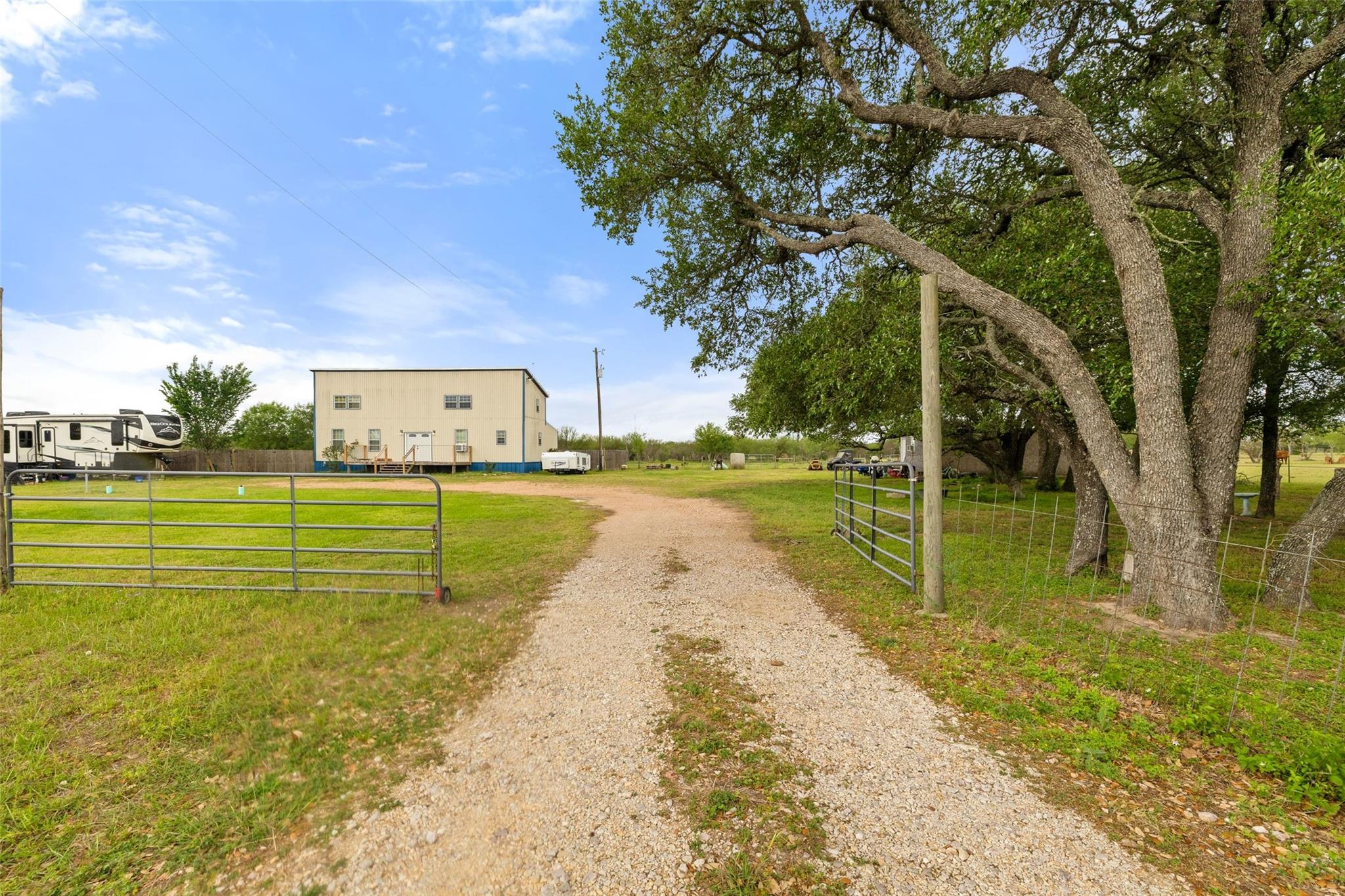 Bastrop Real Estate Group - Judah Ross in Florence, TX
