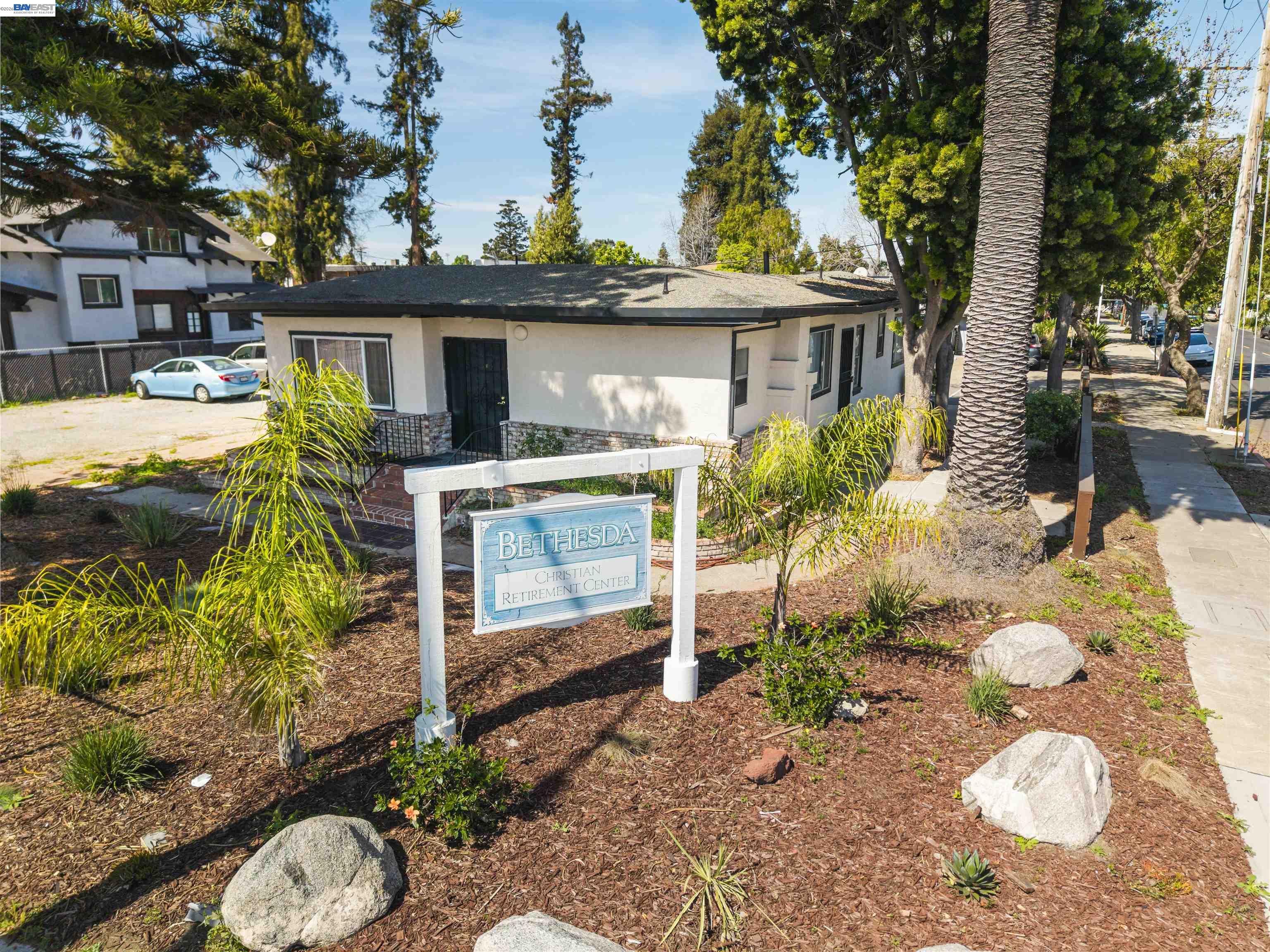 Lori Olson Tri Valley Real Estate Broker Associate at Compass in Pleasanton, CA