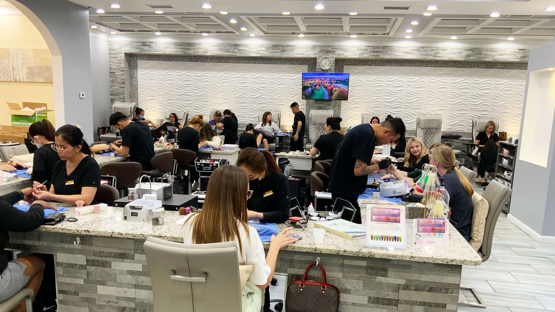 Royalé Nails Spa in Gainesville, GA (4)