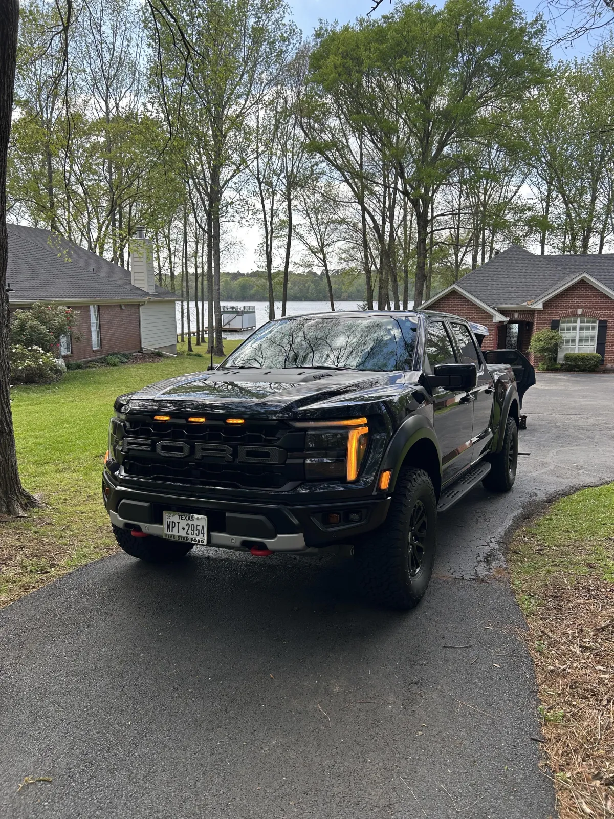 NextWaveAutoDetail in Arp, TX