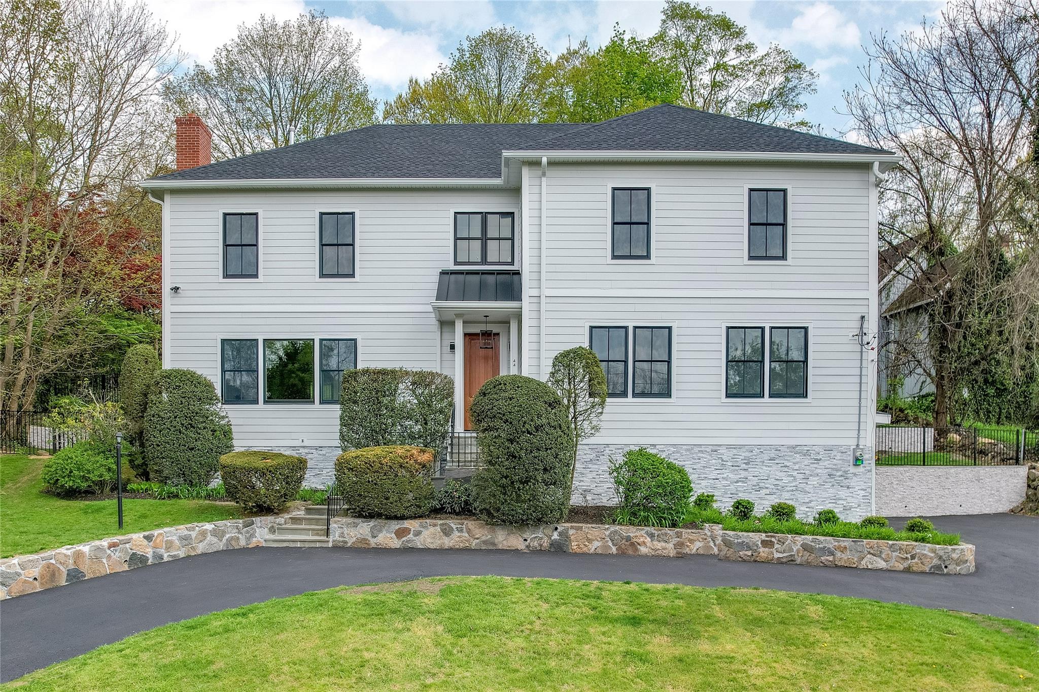 Scarsdale Real Estate Agent Cindy Schwall | Houlihan Lawrence in Scarsdale, NY (3)