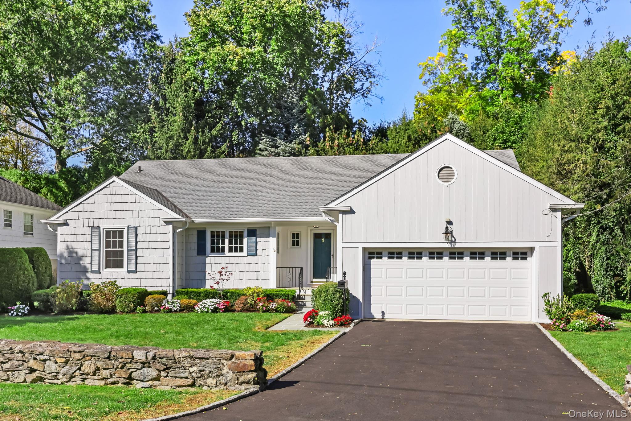 Scarsdale Real Estate Agent Cindy Schwall | Houlihan Lawrence in Scarsdale, NY (4)