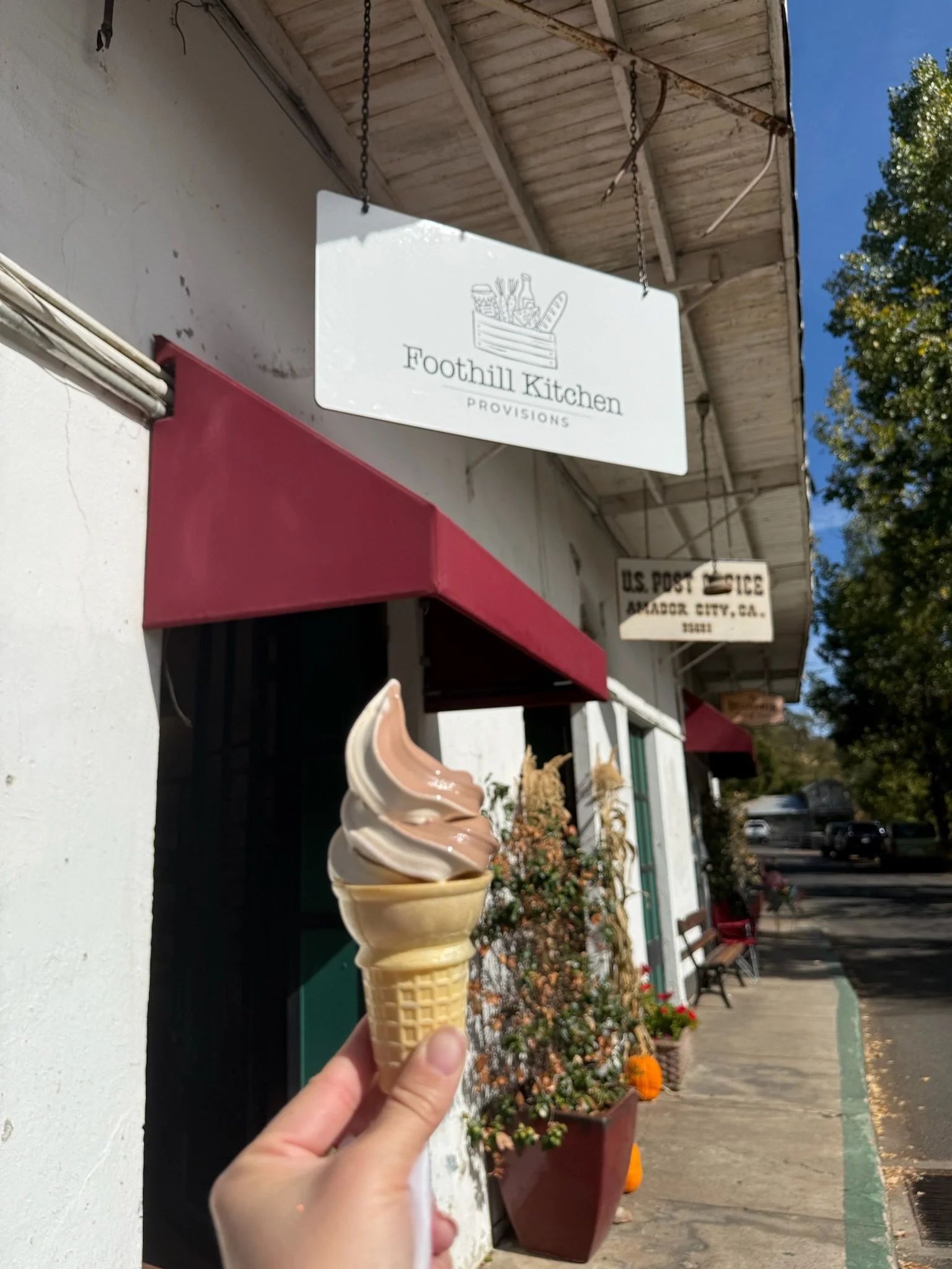 Foothill Kitchen Provisions in Amador City, CA (2)
