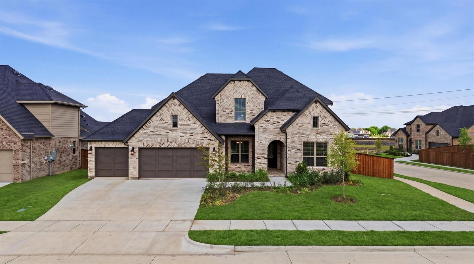 Tasha Kimbrough REALTOR- Cedar Hill - Red Oak - DeSoto & Surrounding Areas - Real Estate Agent in Irving, TX