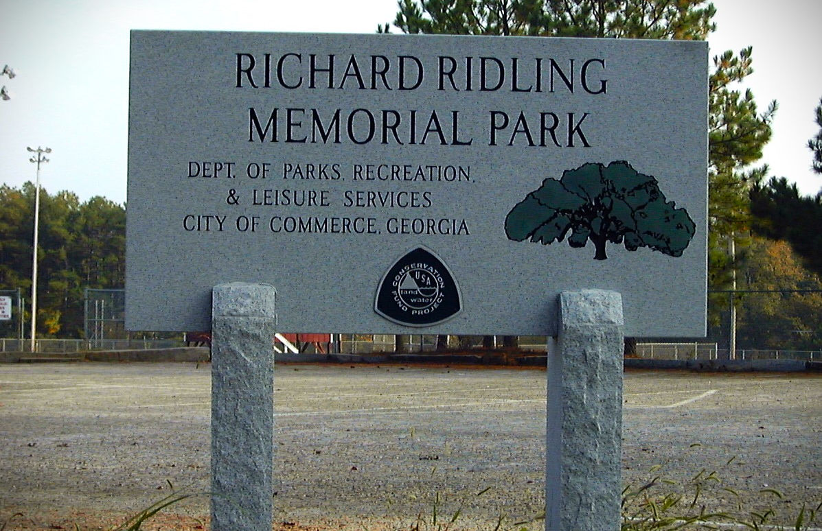Darnell Memorials in Commerce, GA