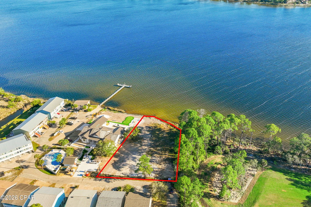 Amber Golden, Salty Marlin Realty in Lynn Haven, FL (2)