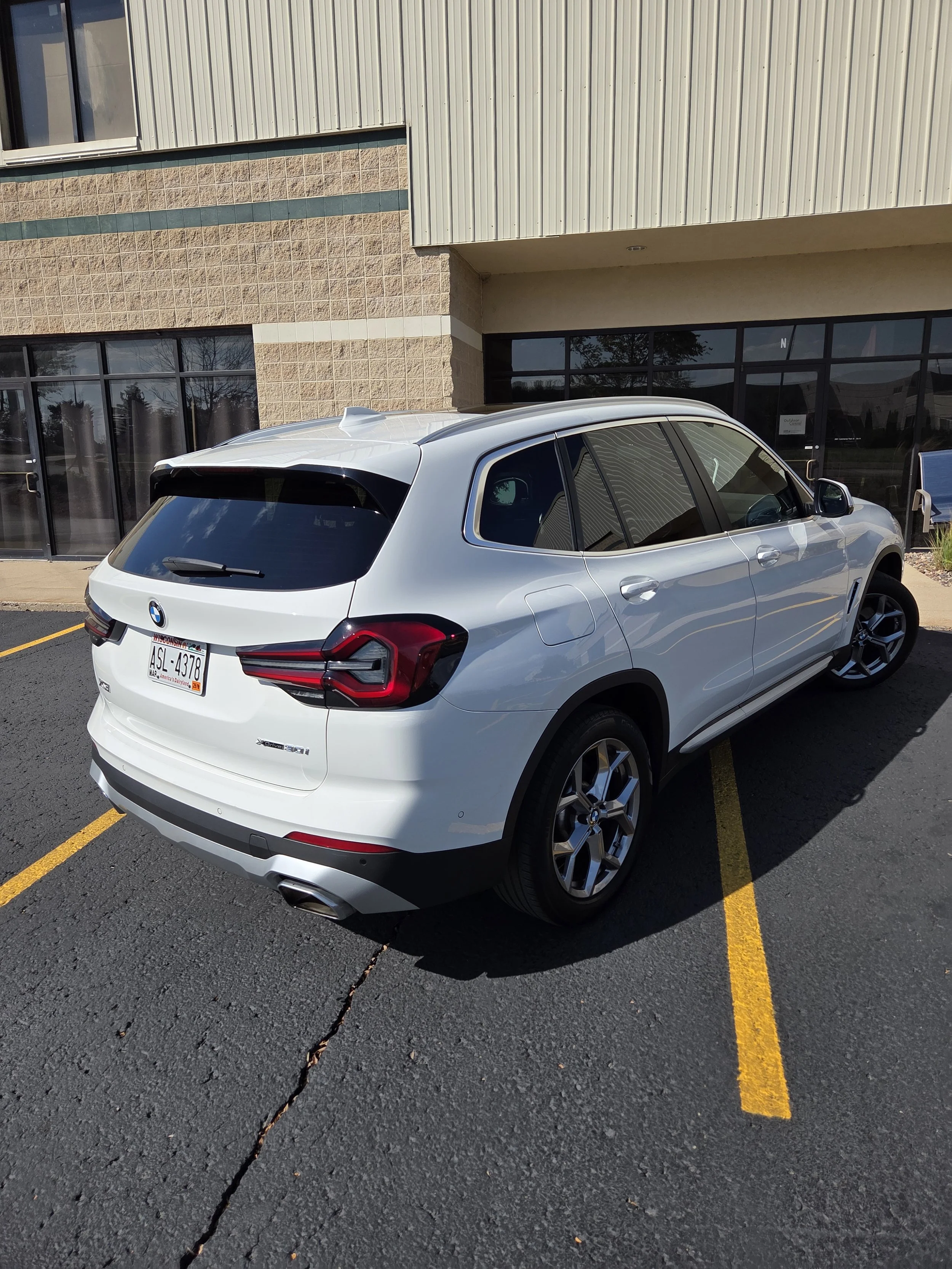 Dazzle Auto Spa in Fitchburg, WI (4)