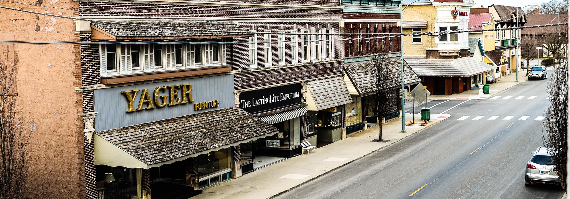 Miz Lehman Realtors-Auctioneer in Berne, IN
