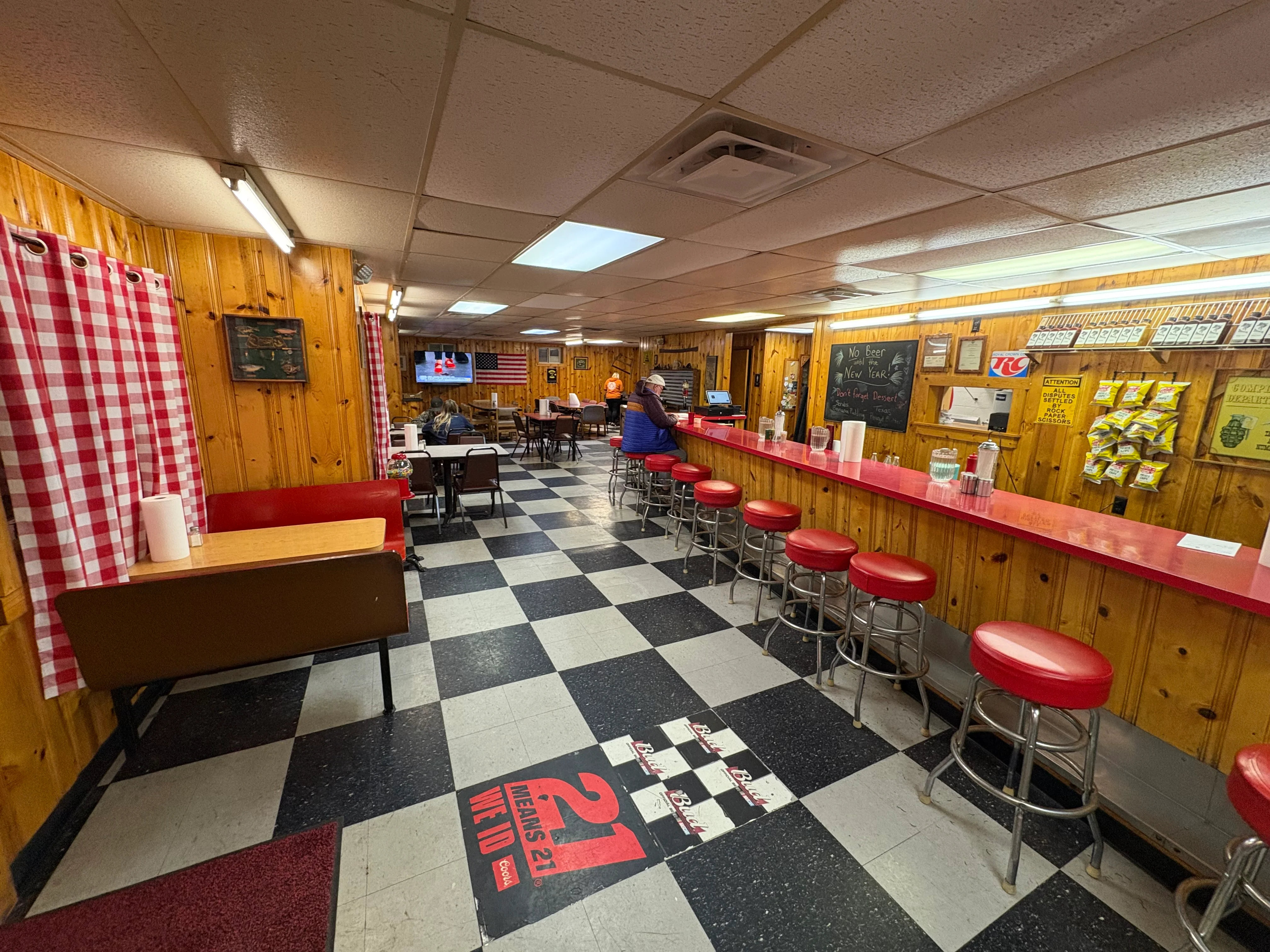 Shredders Smokehouse in Waynesboro, VA