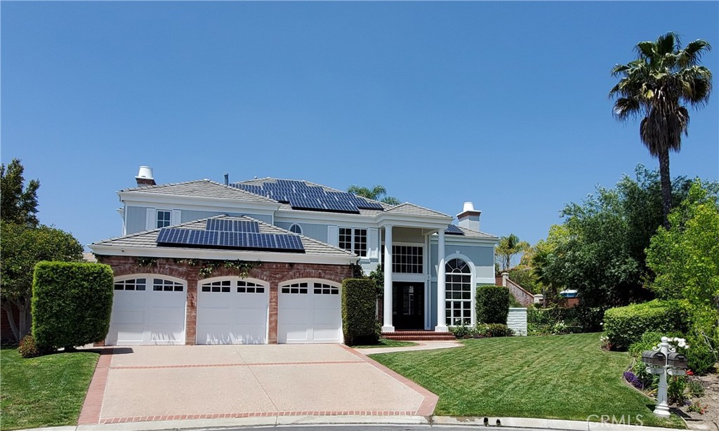 Parisa Houshangi | Real Estate Agent in Laguna Niguel, CA (4)