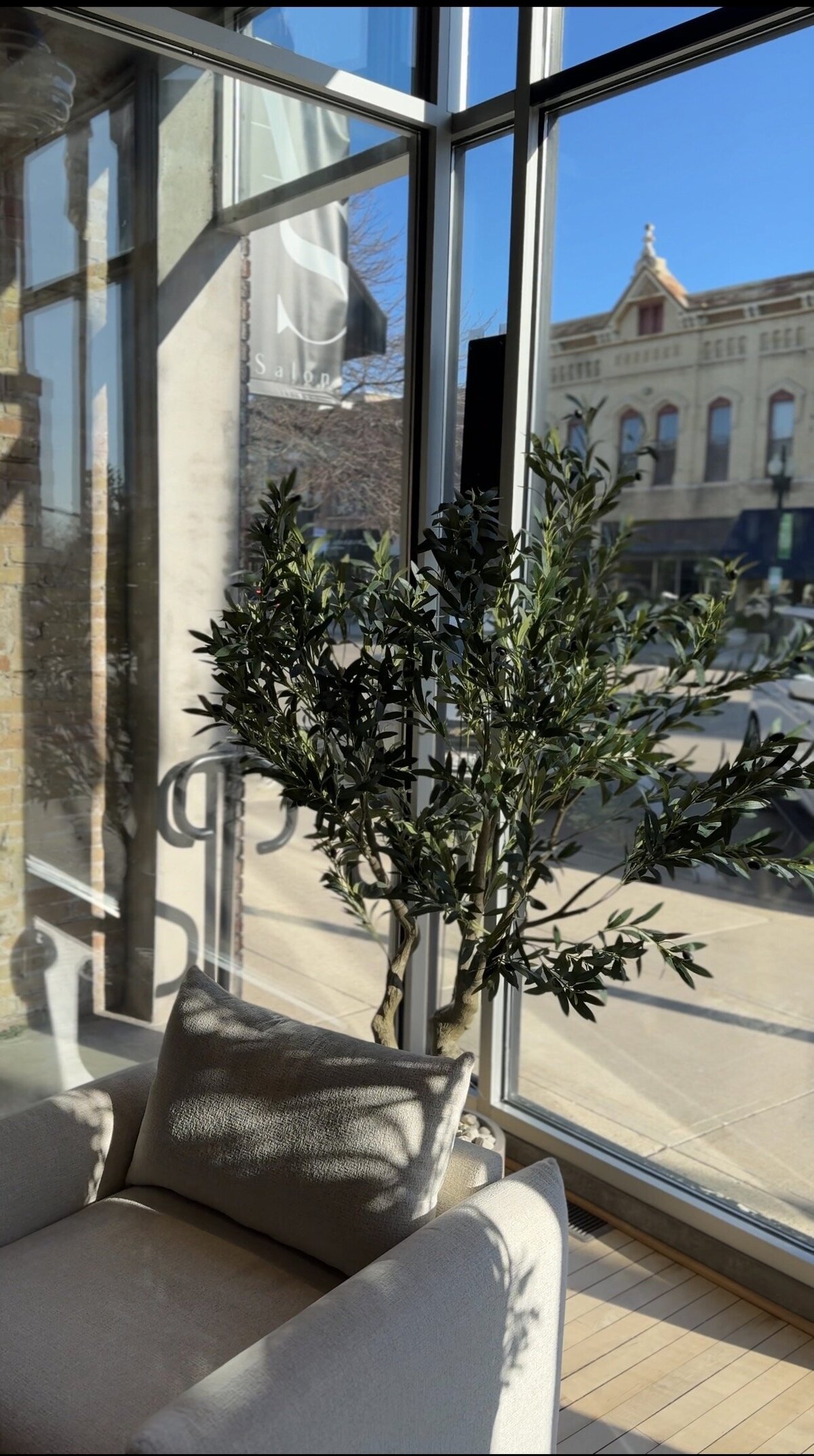 ANTHOLOGY Salon & Co. in Neenah, WI (4)