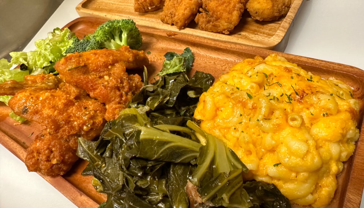 7 Cravings Soulfood in Cleveland, OH