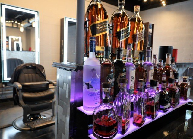Bourbon Barbers in Dayton, OH (6)