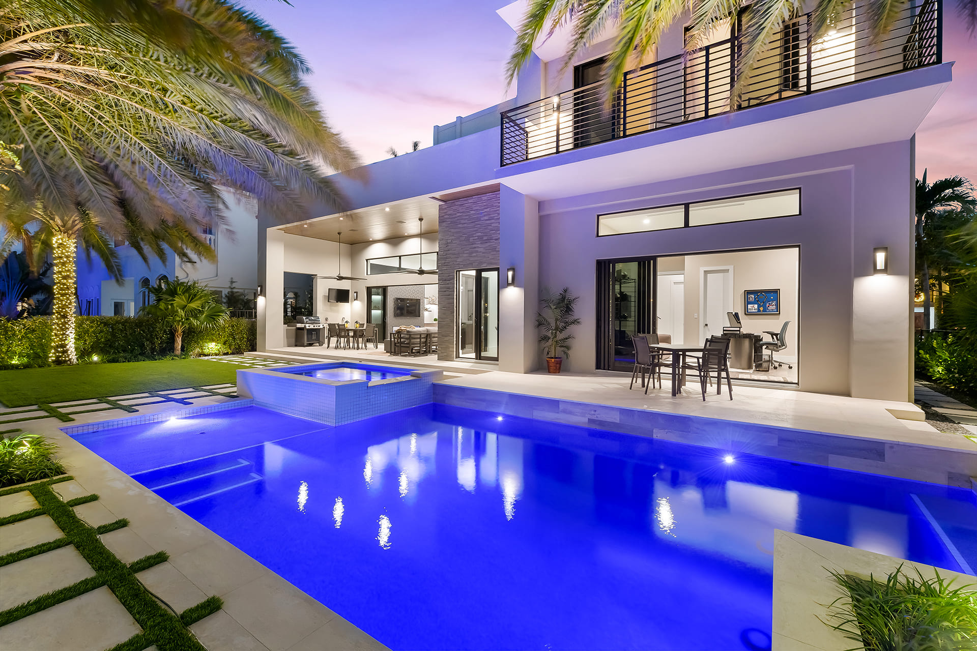 Shannon Duval - Realtor - The Duval Collective in Coral Springs, FL