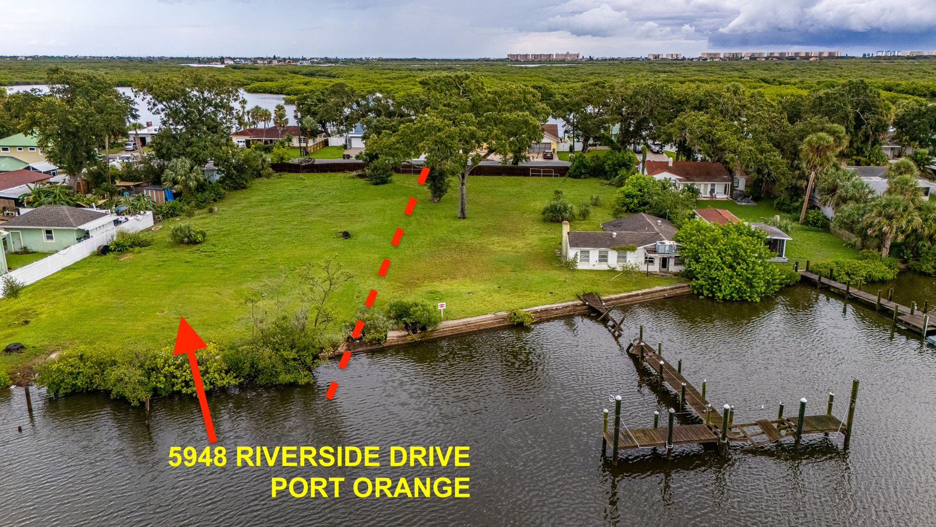 SALTY CITY REALTY-PANAGIOTIS ‘PETE’ KLIRONOMOS, GRI | BROKER) in Edgewater, FL