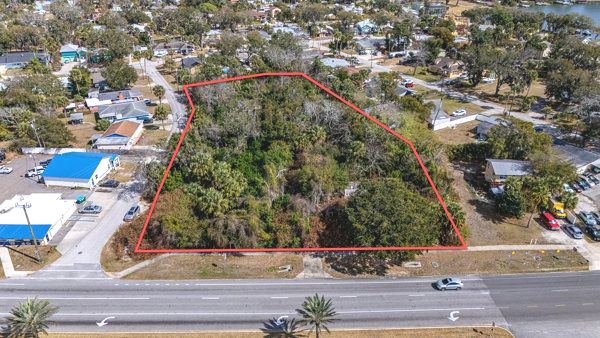 SALTY CITY REALTY-PANAGIOTIS ‘PETE’ KLIRONOMOS, GRI | BROKER) in Edgewater, FL (3)