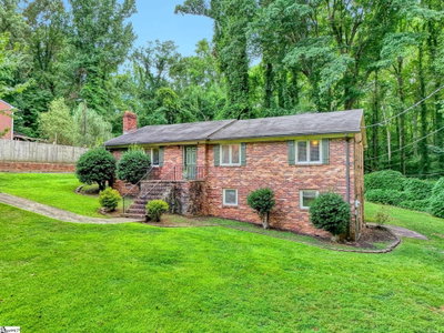 Carolina Realty Assoc. Upstate LLC in Travelers Rest, SC (5)