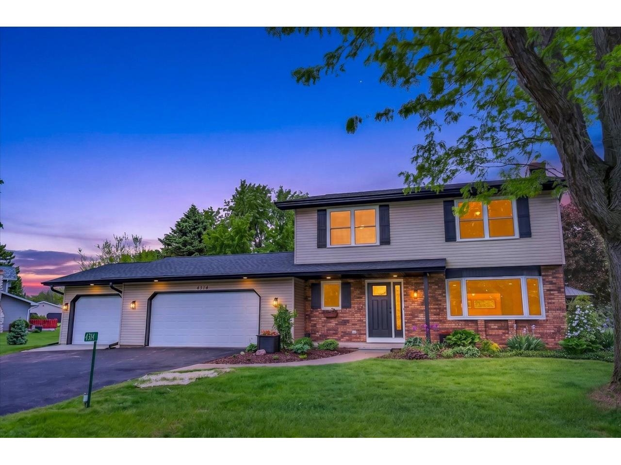 Beth Baty Real Estate in Schofield, WI (4)
