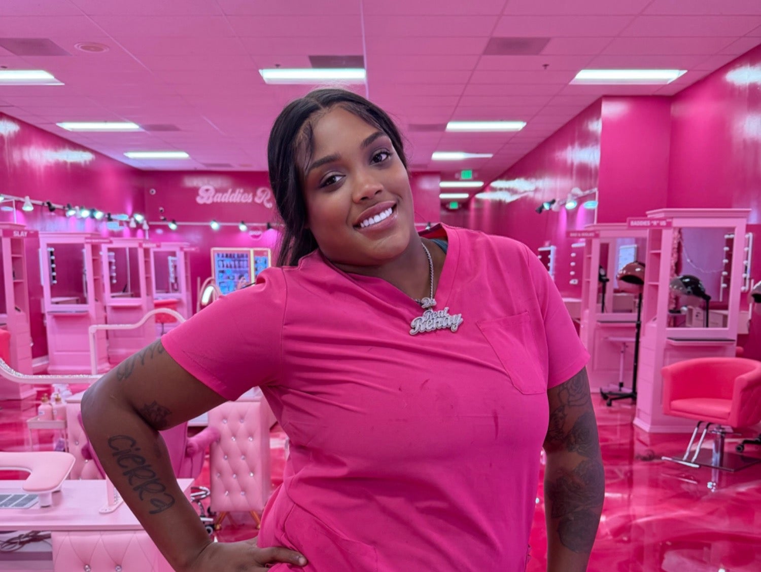 Baddies “R” Us Beauty Bar in Sacramento, CA (4)