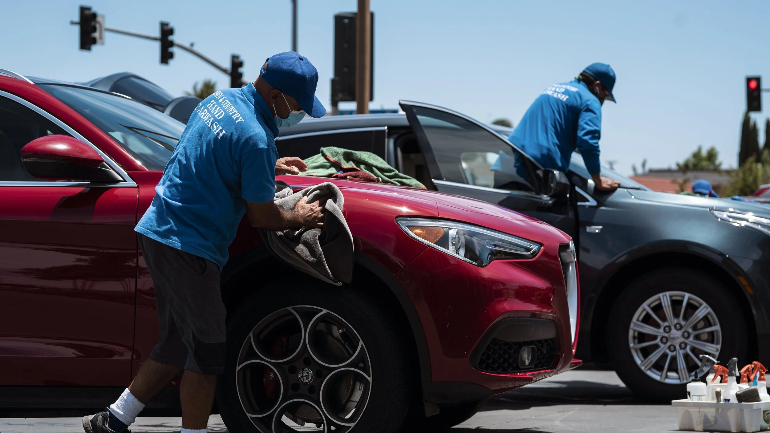 Town & Country Hand Car Wash | Auto Detailing Center in Orange, CA (6)