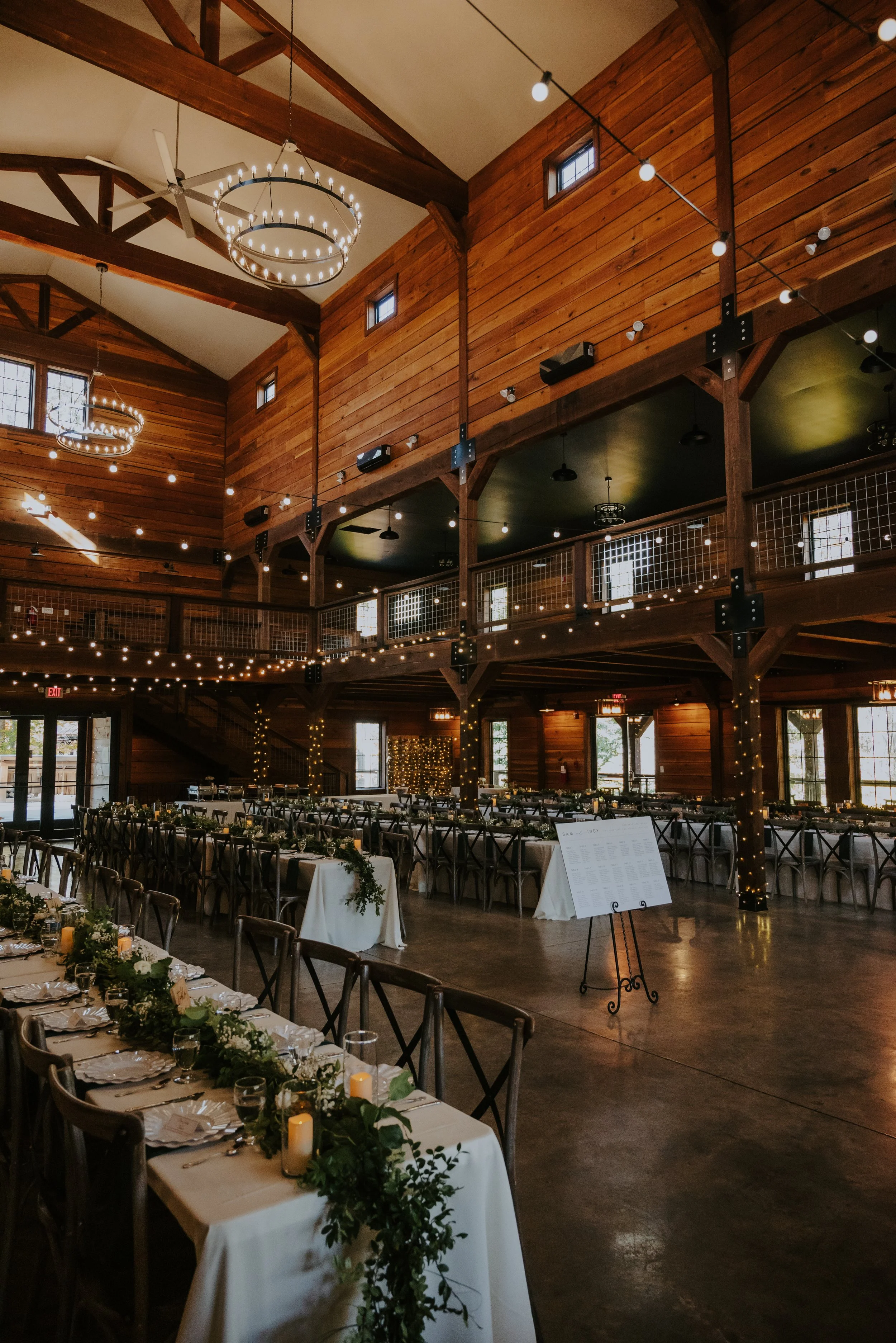 3 Fat Labs Wedding & Event Barn in Greencastle, IN