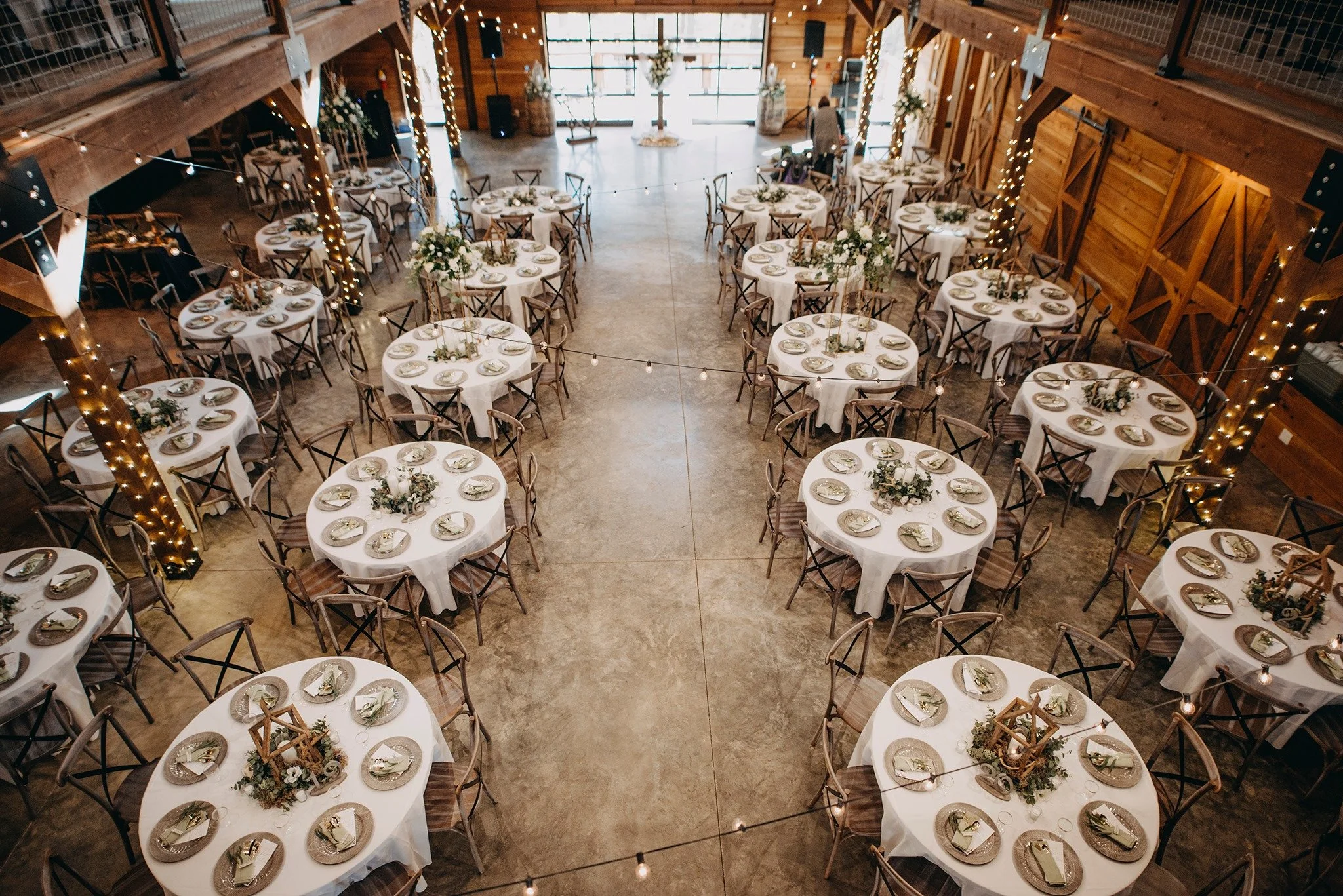 3 Fat Labs Wedding & Event Barn in Greencastle, IN (6)