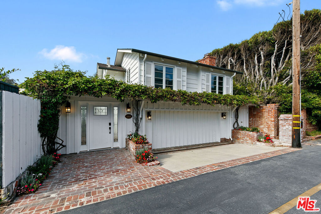 Debra O'Neill, Re/Max Terrasol in Calabasas, CA (4)