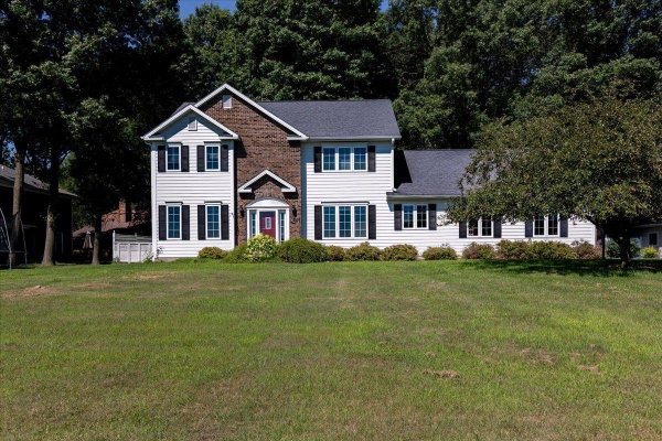 Pathways Real Estate in Menomonie, WI (2)