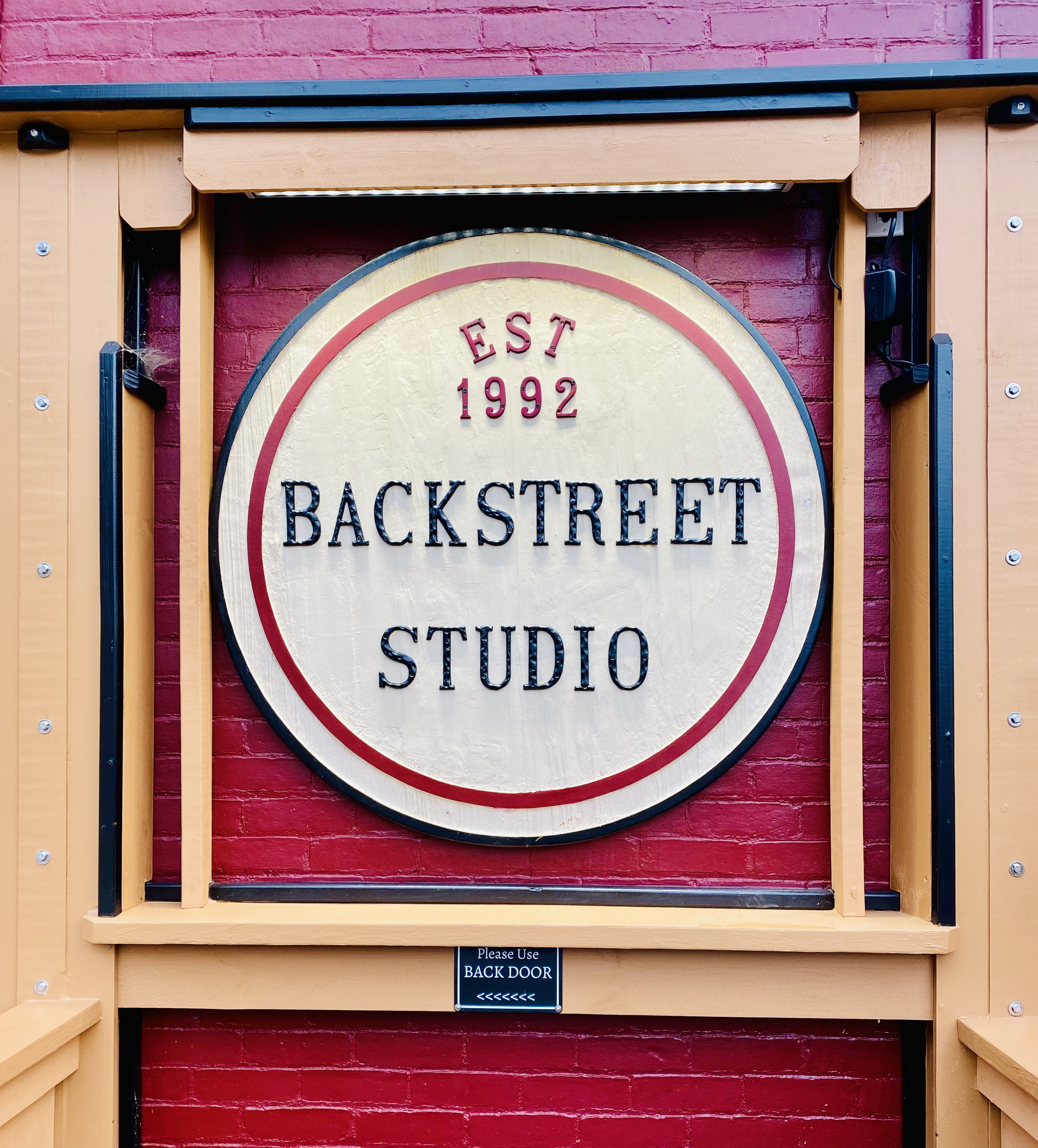 BackStreet Studio Salon LLC in Cincinnati, OH