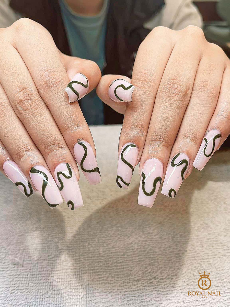 Royal Nail Spa Hilton Head Island in Hilton Head Island, SC (5)