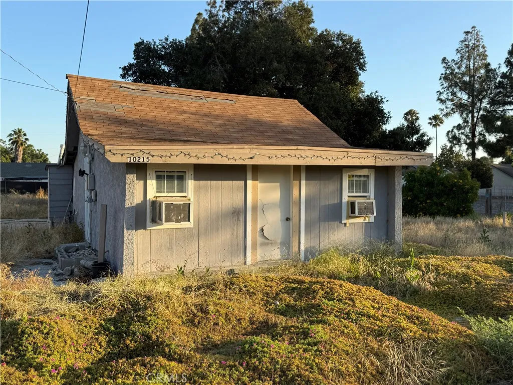 The Volsch Team/ Charlotte & Cecil Volsch in Apple Valley, CA