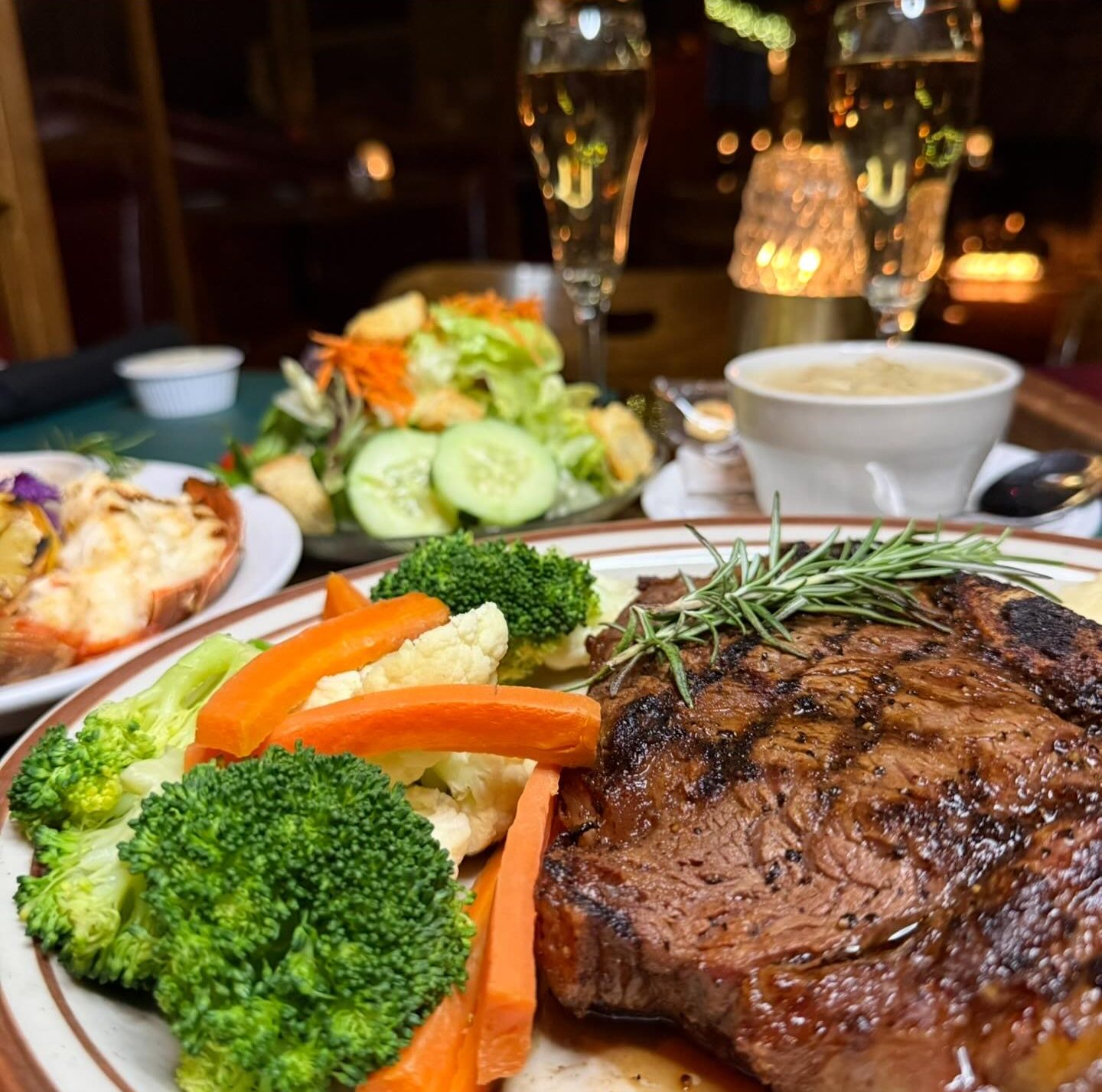 Captain's Anchorage Restaurant and Bar in Big Bear Lake, CA (5)