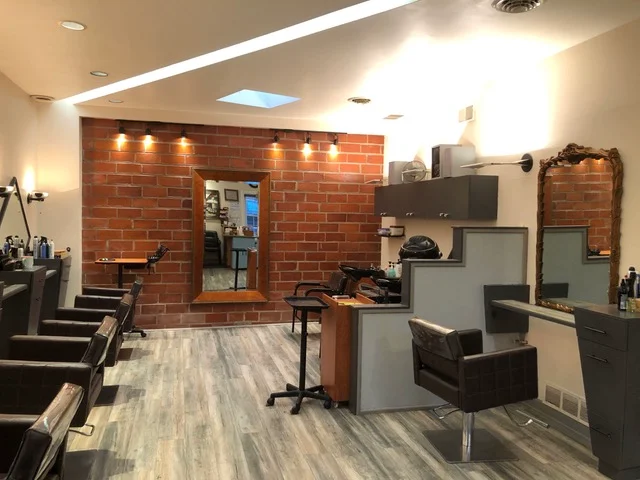 10 West Salon in Chagrin Falls, OH (3)