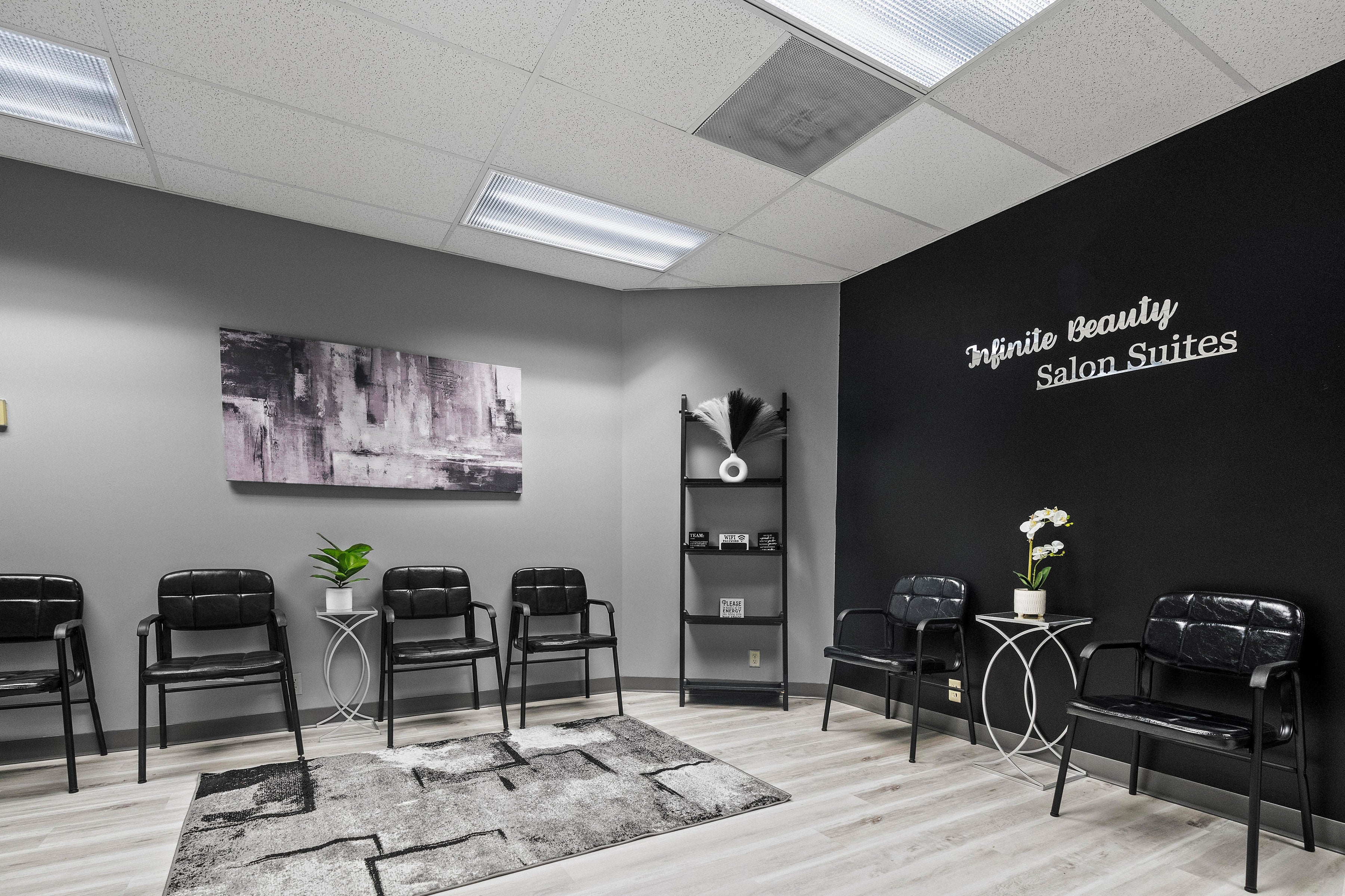 Infinite Beauty Salon Suites & Locs by Kinks & Kurls in Aberdeen, MD (3)