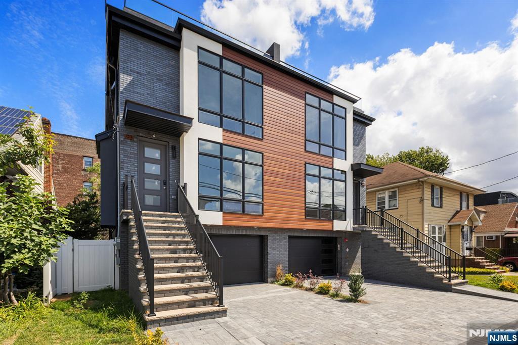 Ryan D'Errico, Calabrese Realty in Cliffside Park, NJ (3)