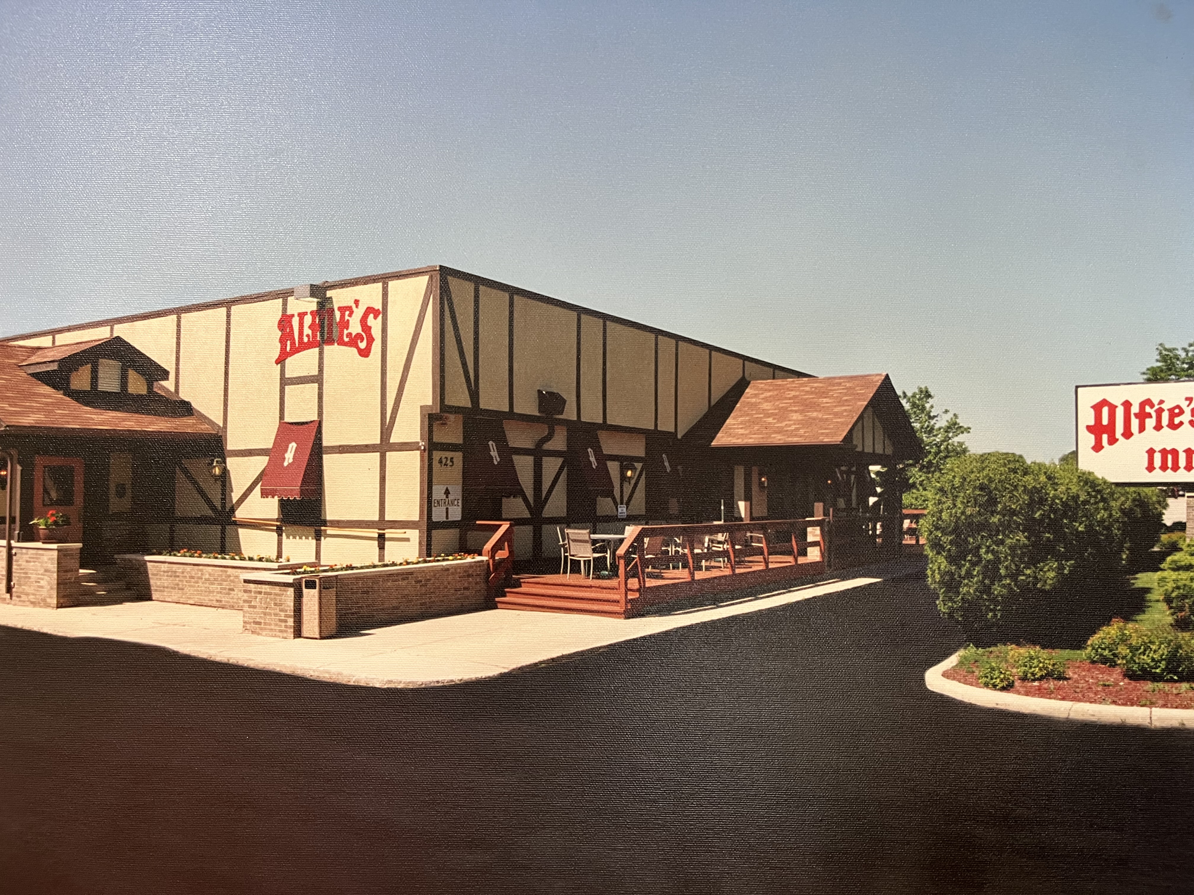 Alfie's Inn in Glen Ellyn, IL (6)