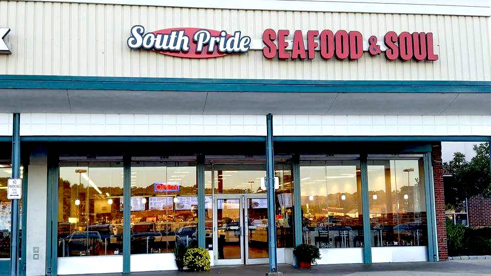 South Pride seafood and soul in Oxon Hill, MD