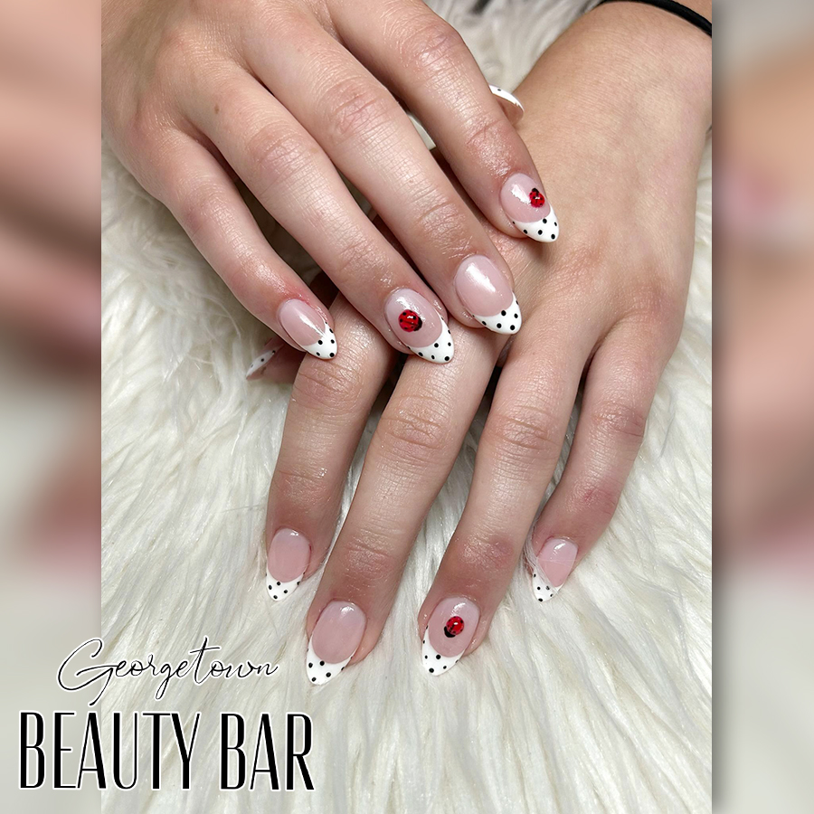 GEORGETOWN BEAUTY BAR in Washington, DC (6)