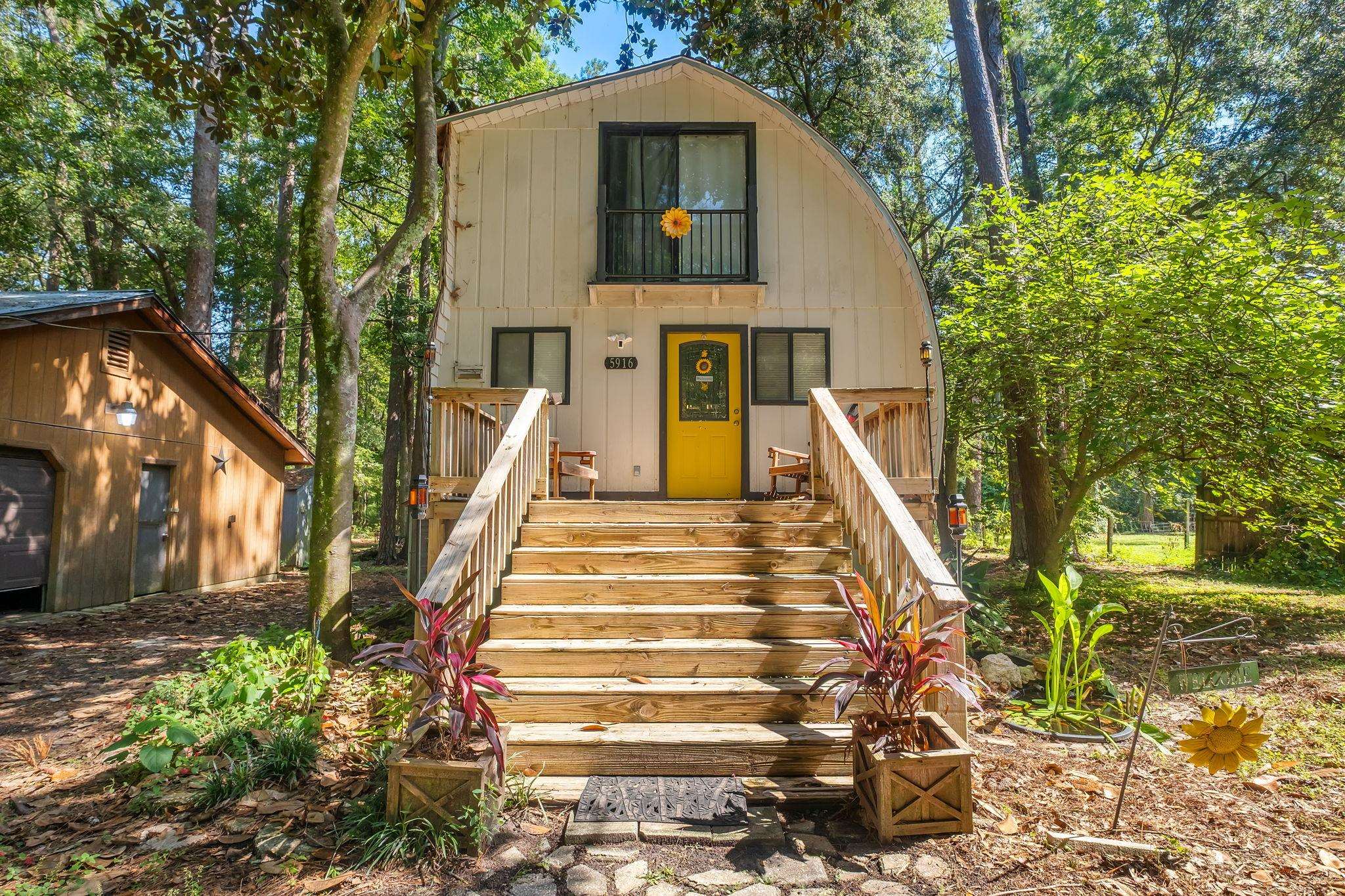 Velinda Hittinger | Broker Associate | Armor Realty in Tallahassee, FL (3)
