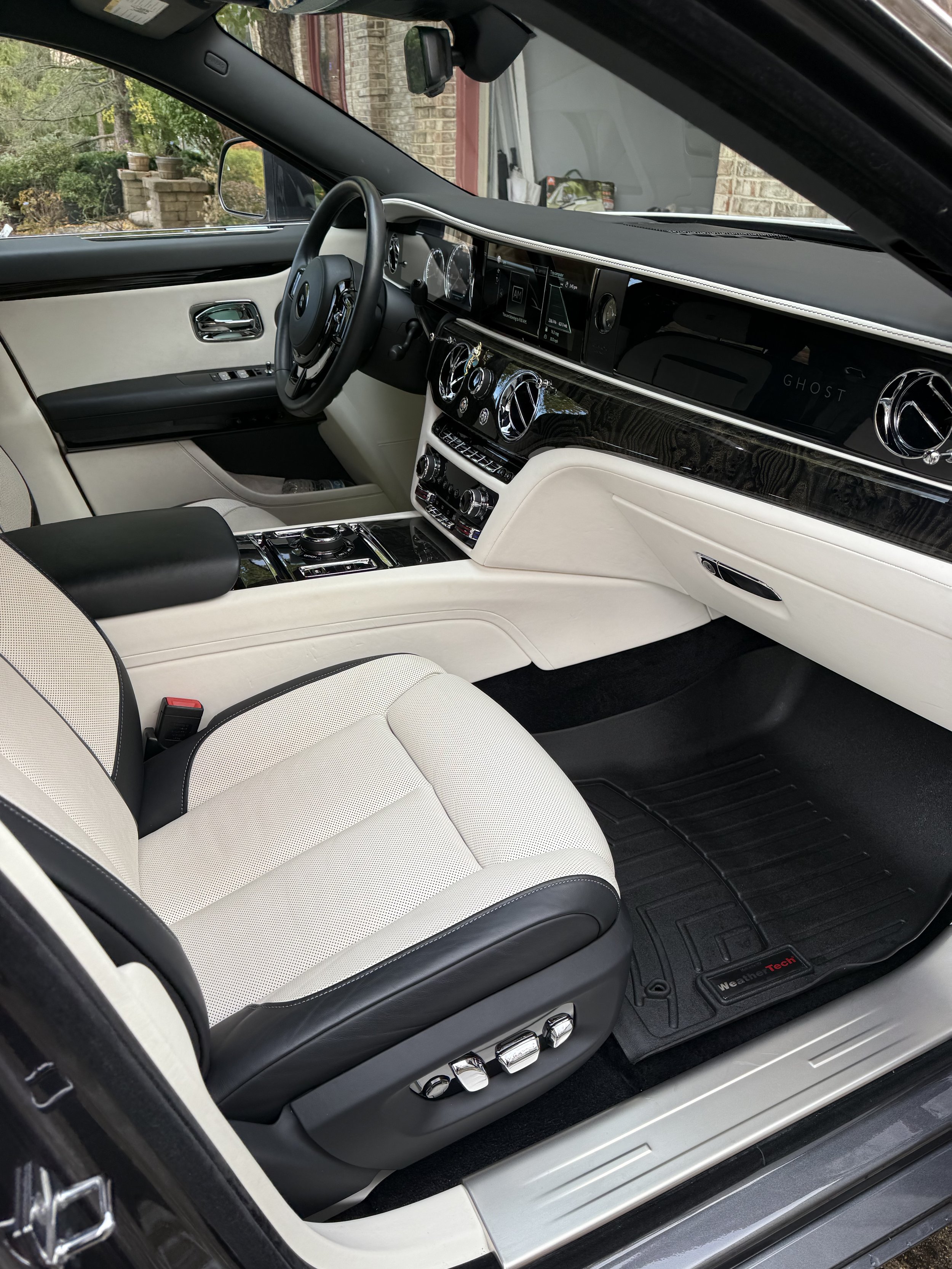 Elegant Mobile Detail | Hand Car Wash, Auto Detailing, Ceramic Coating, Paint Protection Film in Harwood Heights, IL
