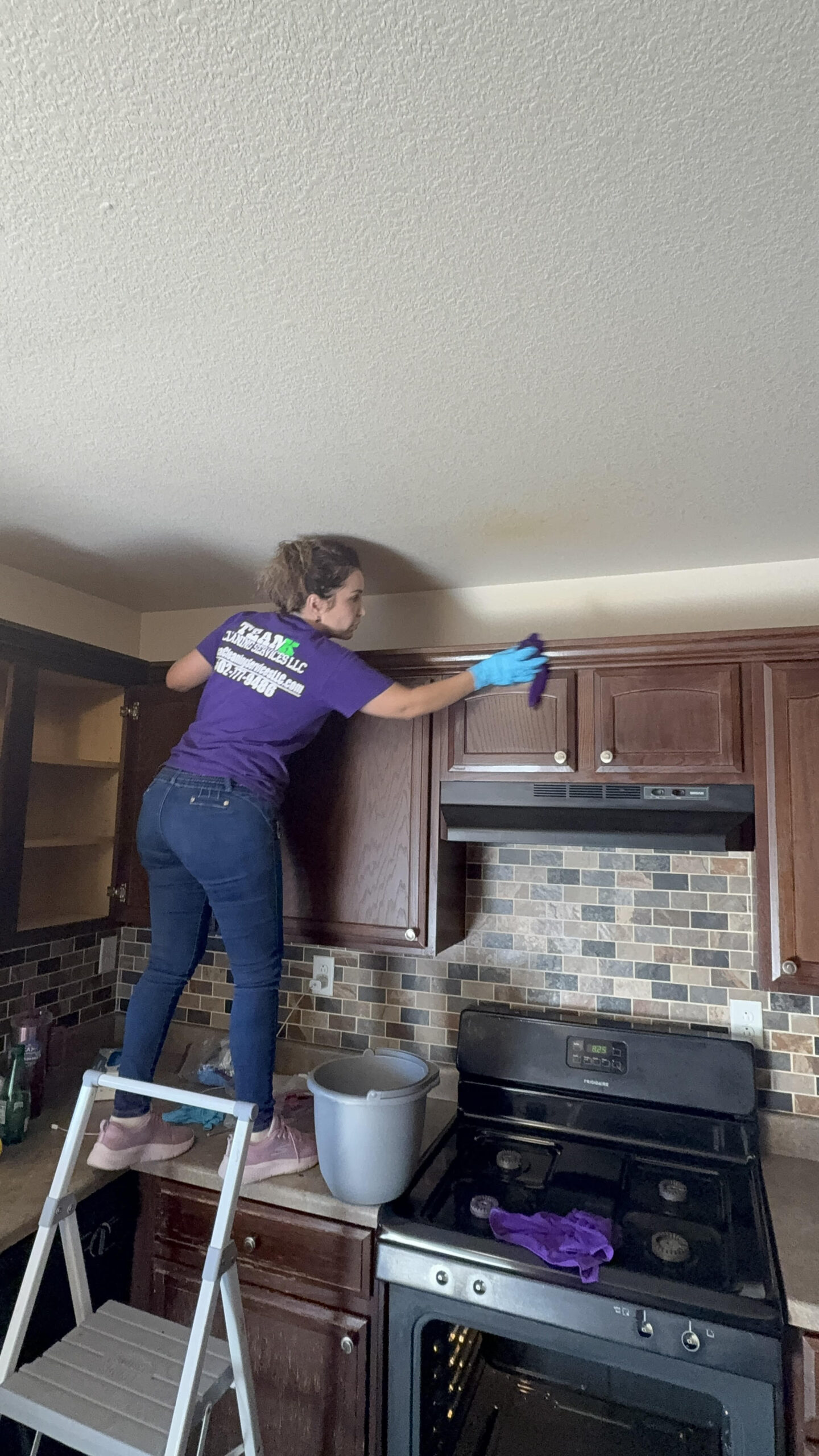 Team K Cleaning Services, LLC in Fort Bliss, TX (5)