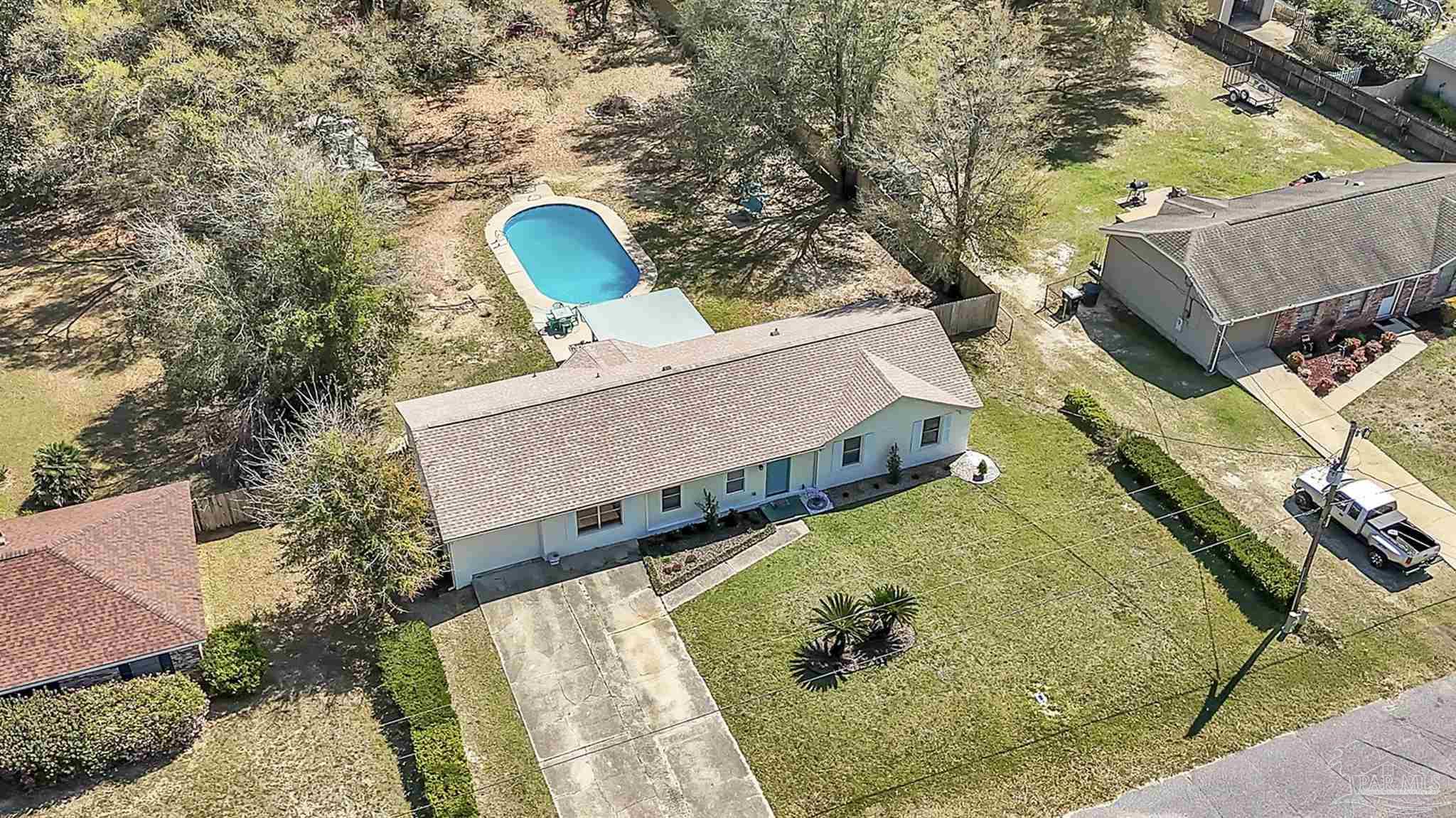 Pepper White, Realtor, Coastal Collective Group in Pensacola Beach, FL (3)